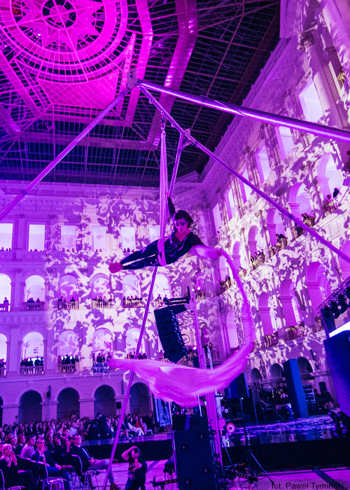 taniec na szarfie, fot. Paweł Tymiński 